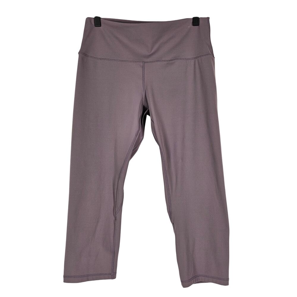 WOMEN'S LAVENDER GYM COMPRESSION LEGGINGS SIZE LARGE - VERY COMFORTABLE MATERIAL